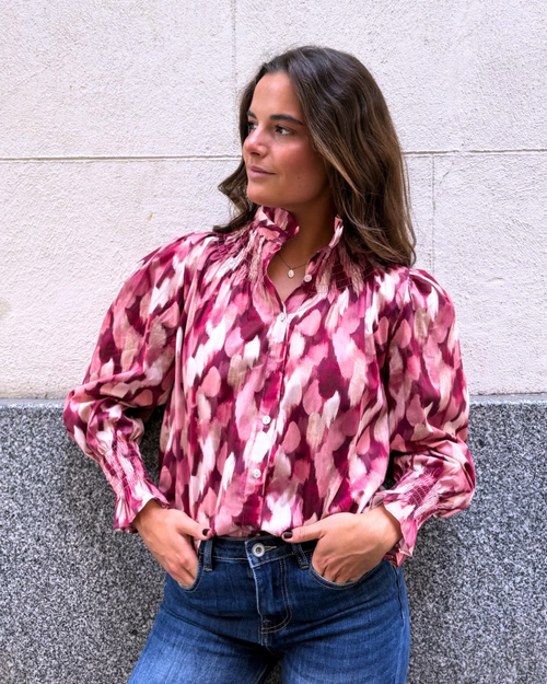 Silvia · Blusa estampada holgada rosa