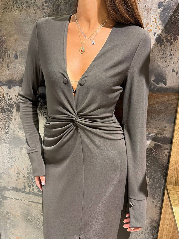 Mía · Vestido midi con escote en V