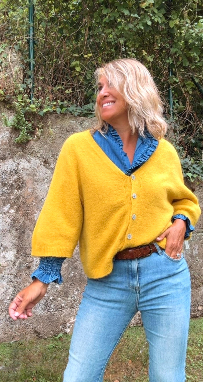Chaqueta de punto mostaza