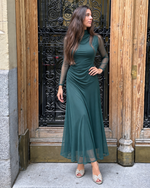 Vestido largo con manga de gasa verde