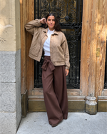 Chaqueta corta de cuello sastre