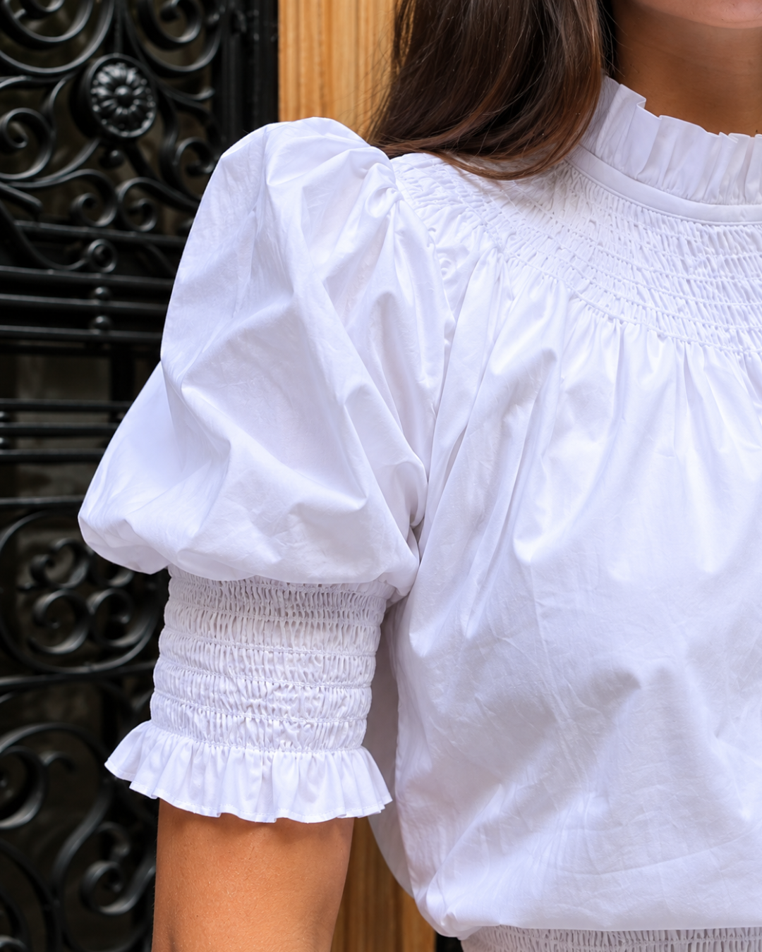Blusa abullonada blanca