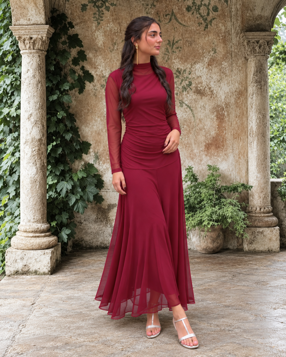 Vestido largo con manga de gasa burdeos