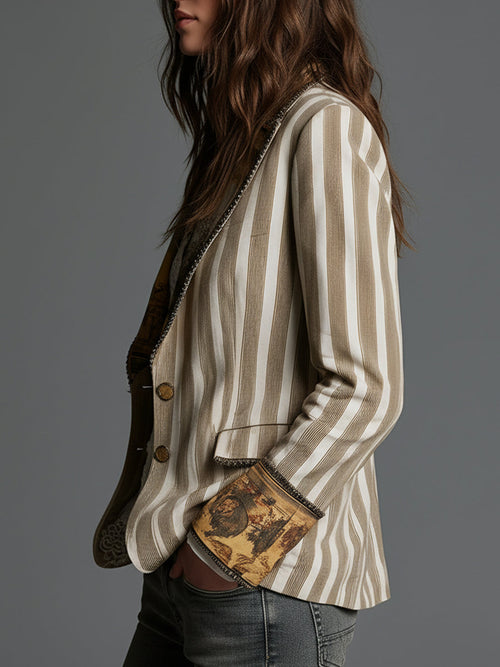 Blazer bohemio de rayas con cuello estampado