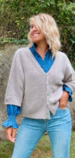 Chaqueta de punto topo