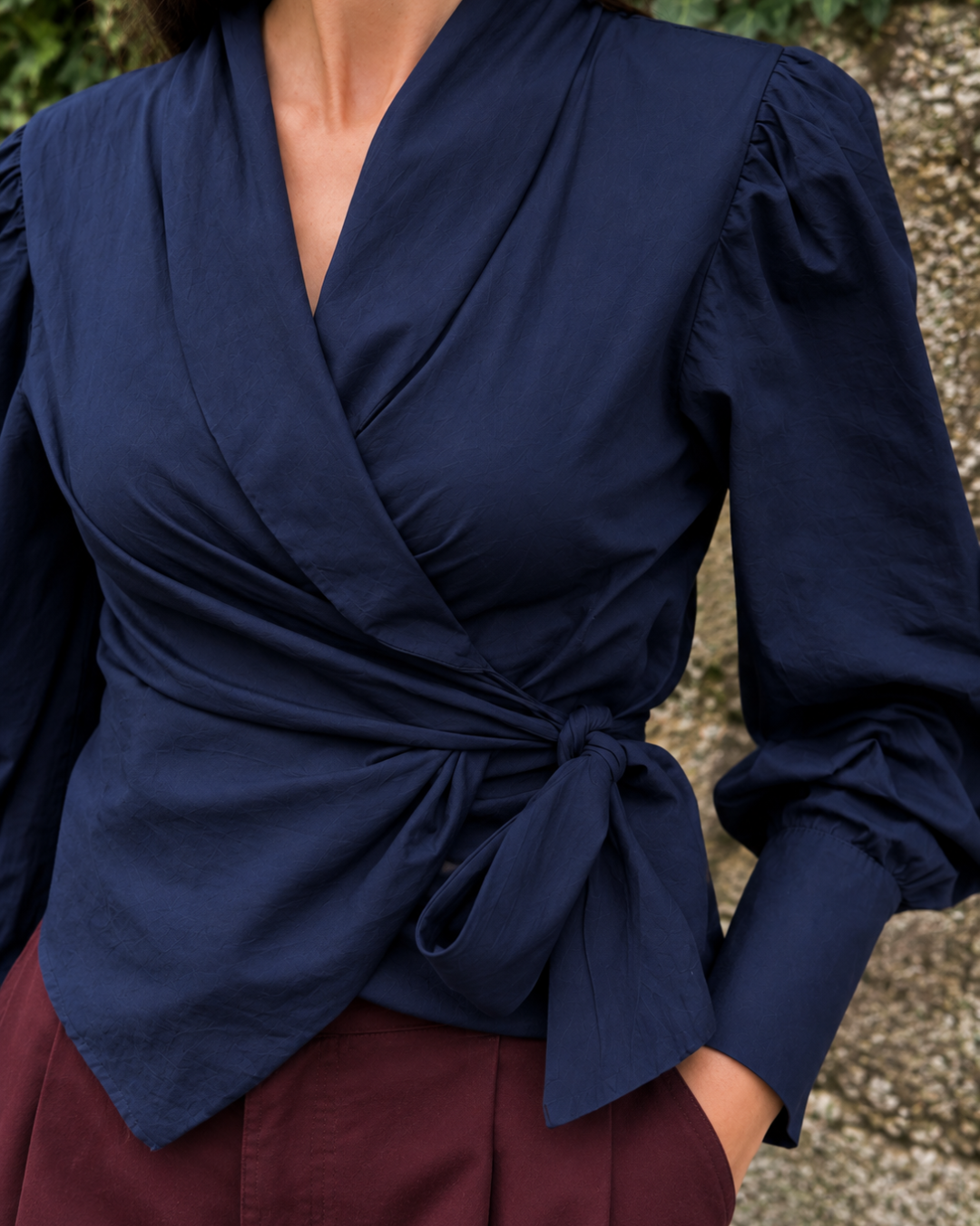 Blusa cruzada marino