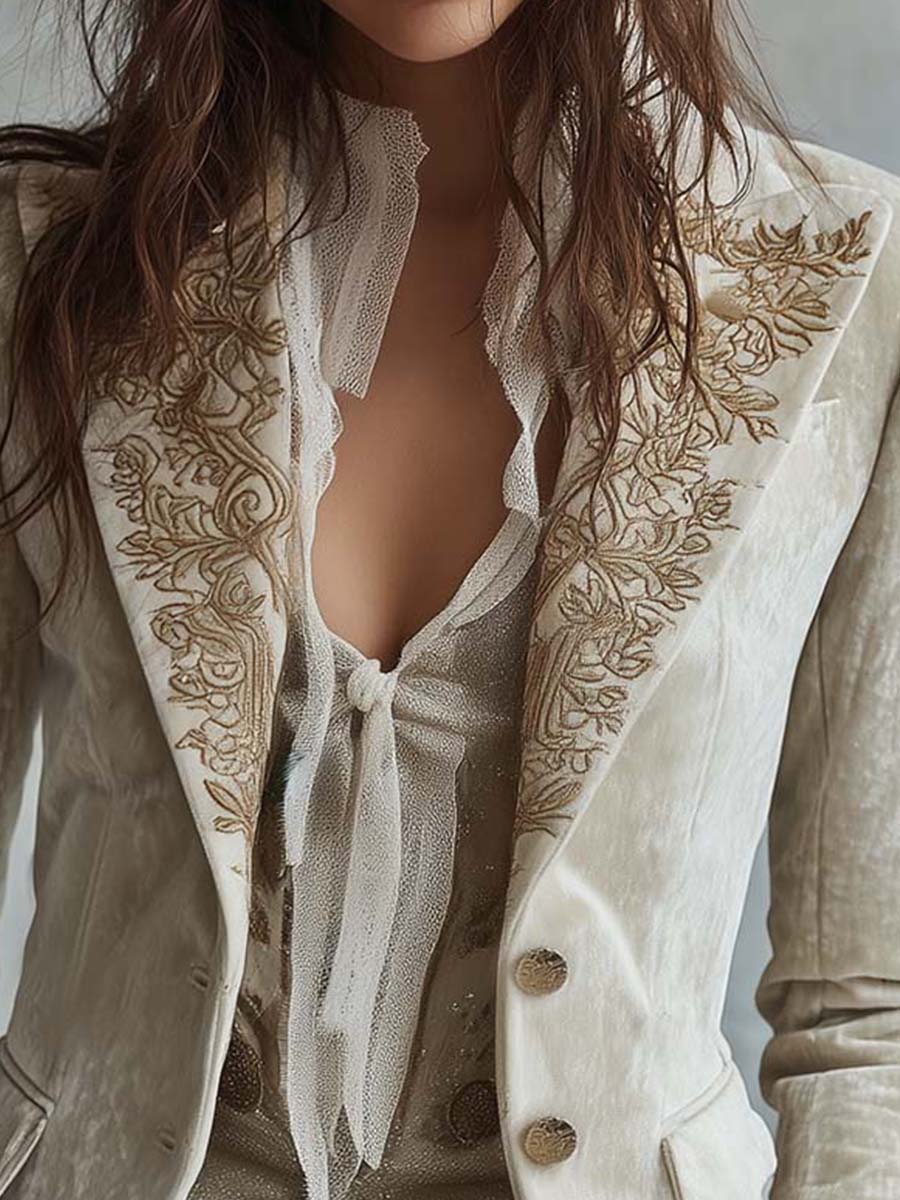 Blazer de sastre marfil bordado