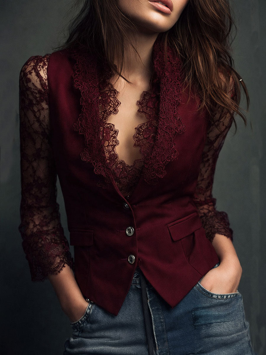 Blazer negro con mangas semitransparentes