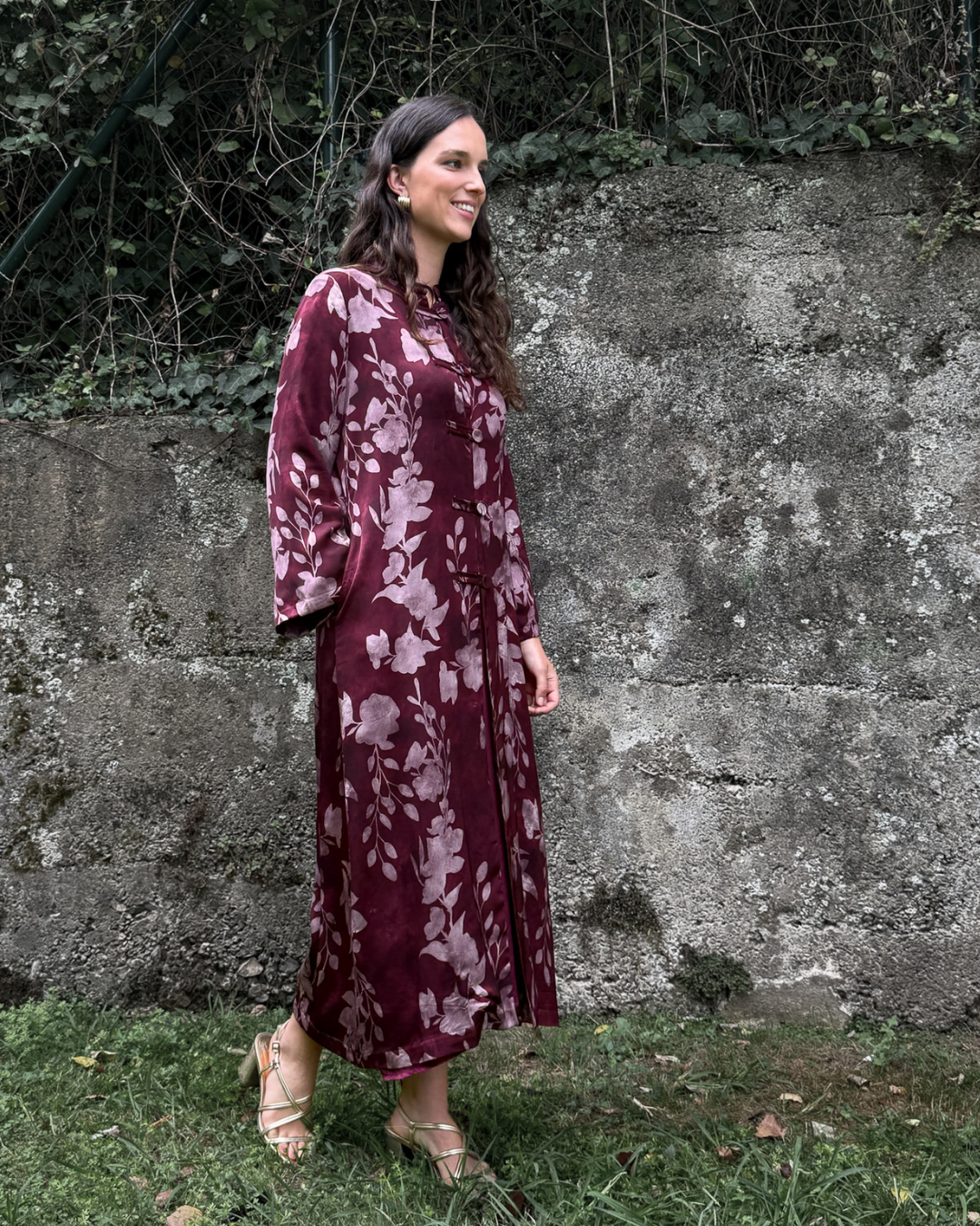 Kimono midi estampado burdeos