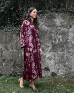 Kimono midi estampado burdeos