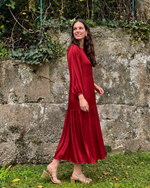 Vestido largo satinado burdeos