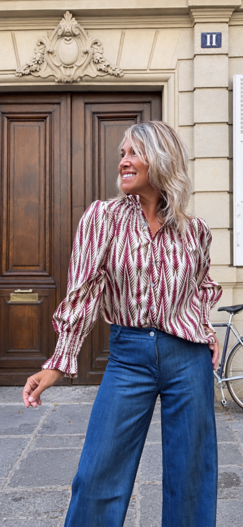 Blusa estampada holgada beige