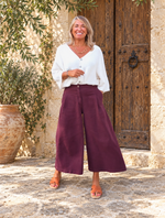 Pantalón tobillero berenjena