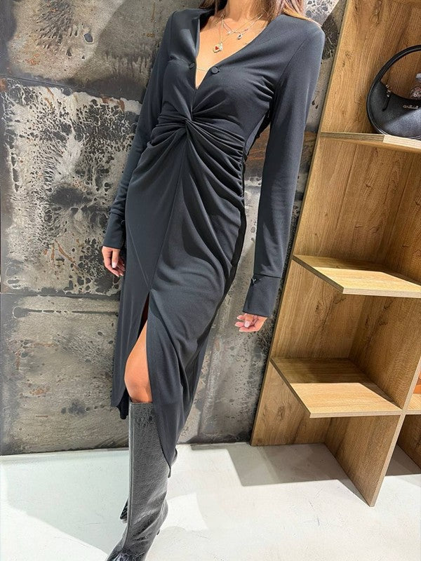 VESTIDO MIDI CON ESCOTE EN V