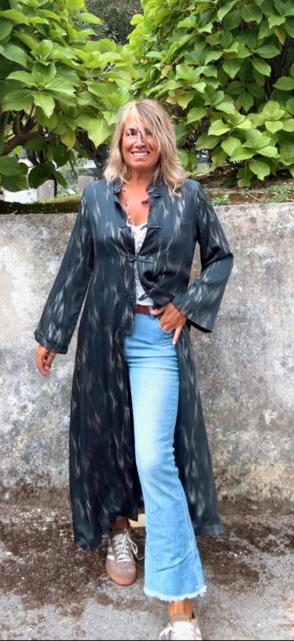 Kimono midi estampado gris