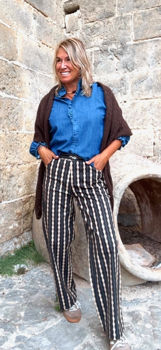 Pantalón recto estampado negro