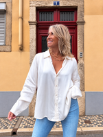 Victoria · Camisa satinada beige