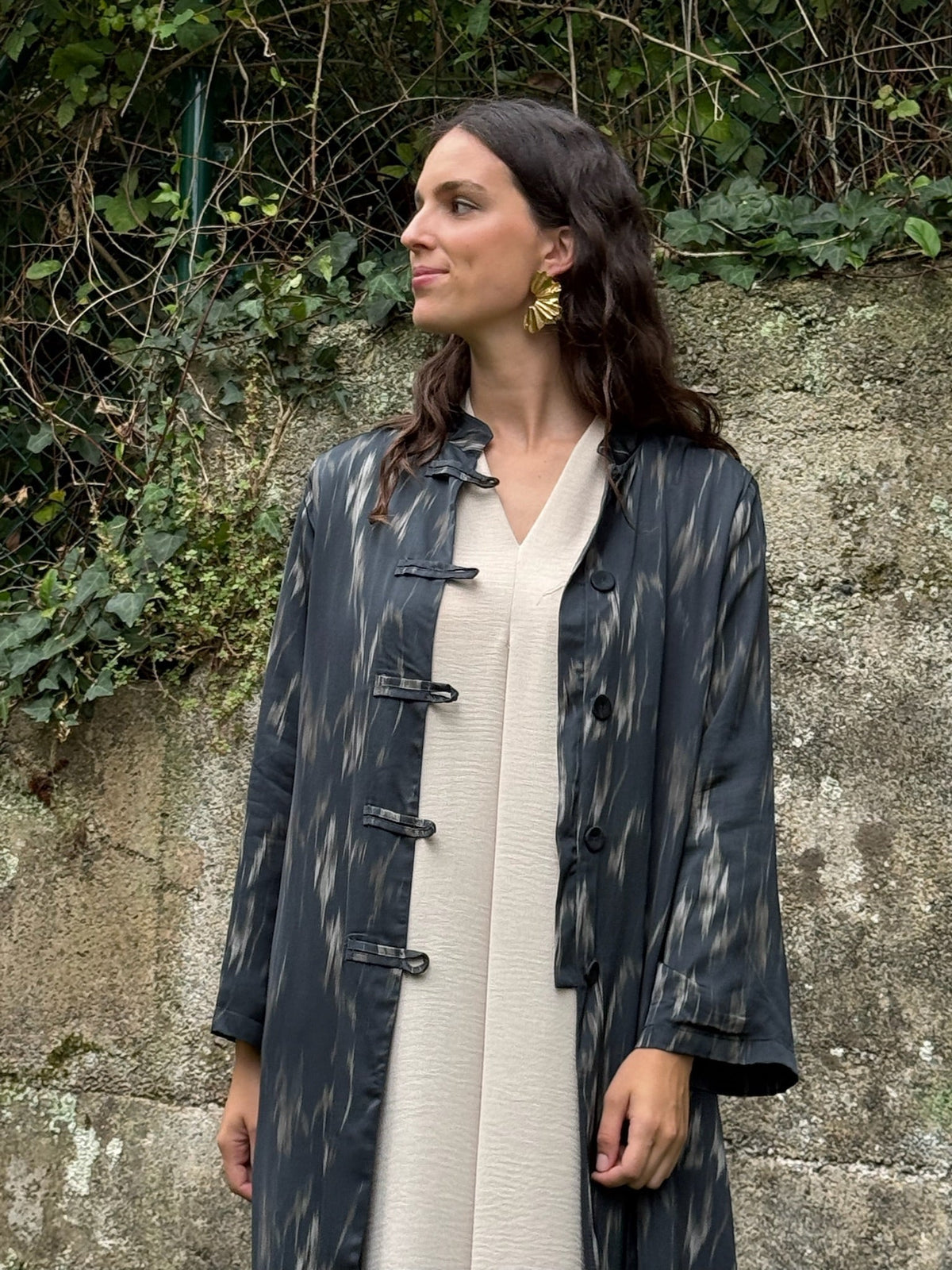Vestido caftán midi beige