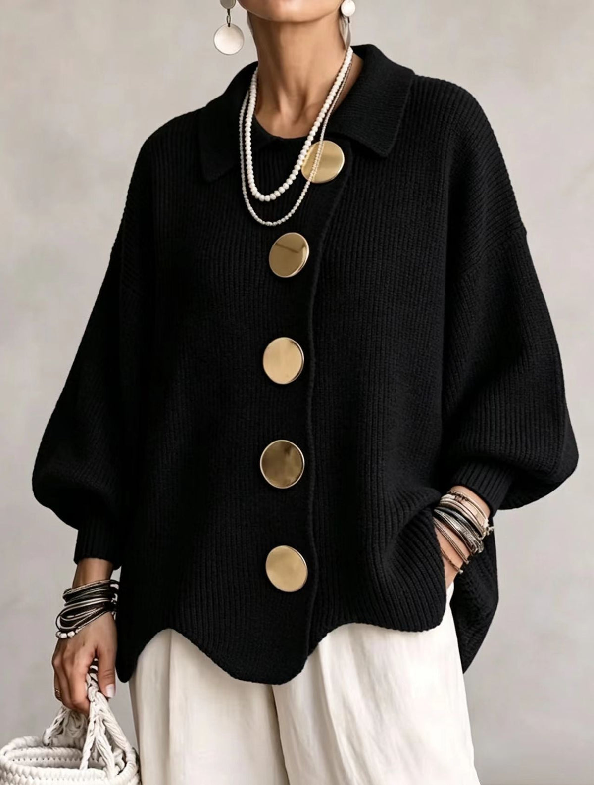 Cárdigan oversize con botones metálicos
