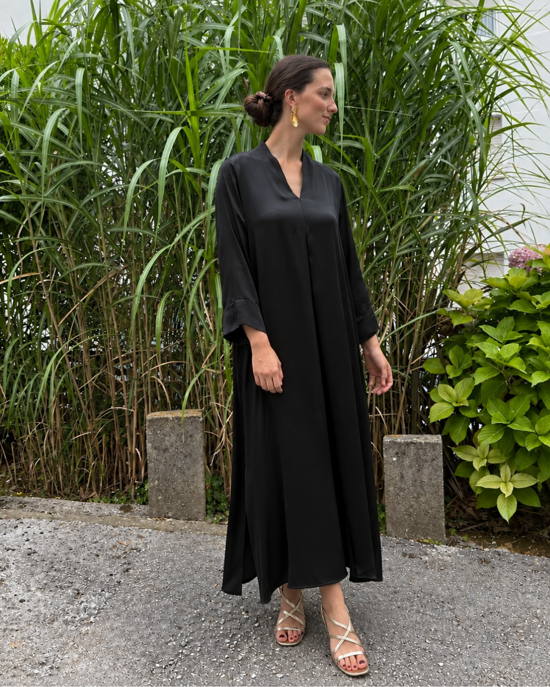 Esther · Vestido largo amplio negro