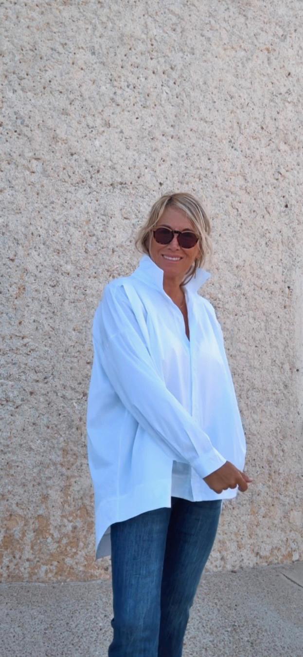 Camisa oversize asimétrica blanca