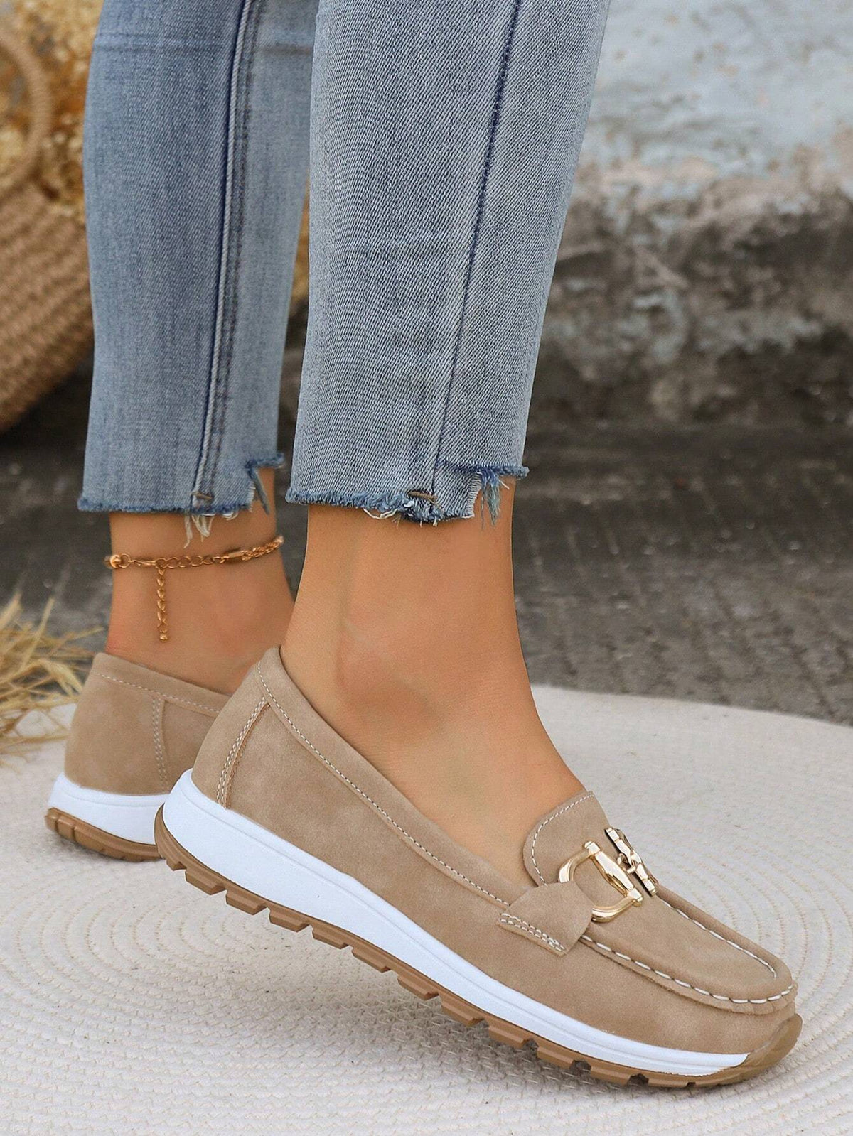 Mocasines con plataforma y hebilla