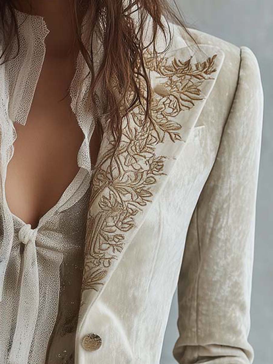 Blazer de sastre marfil bordado
