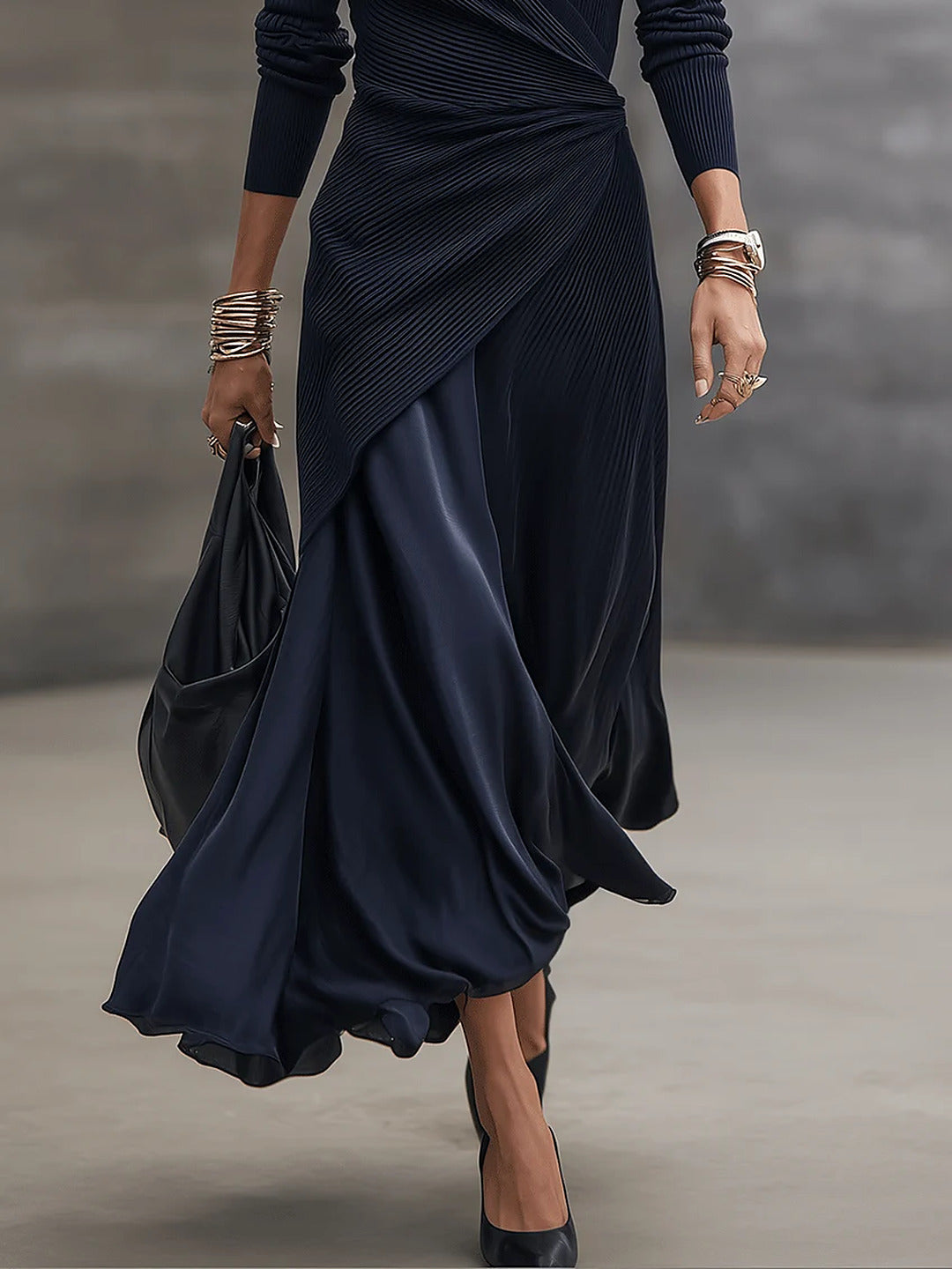 Vestido maxi cruzado con falda de raso