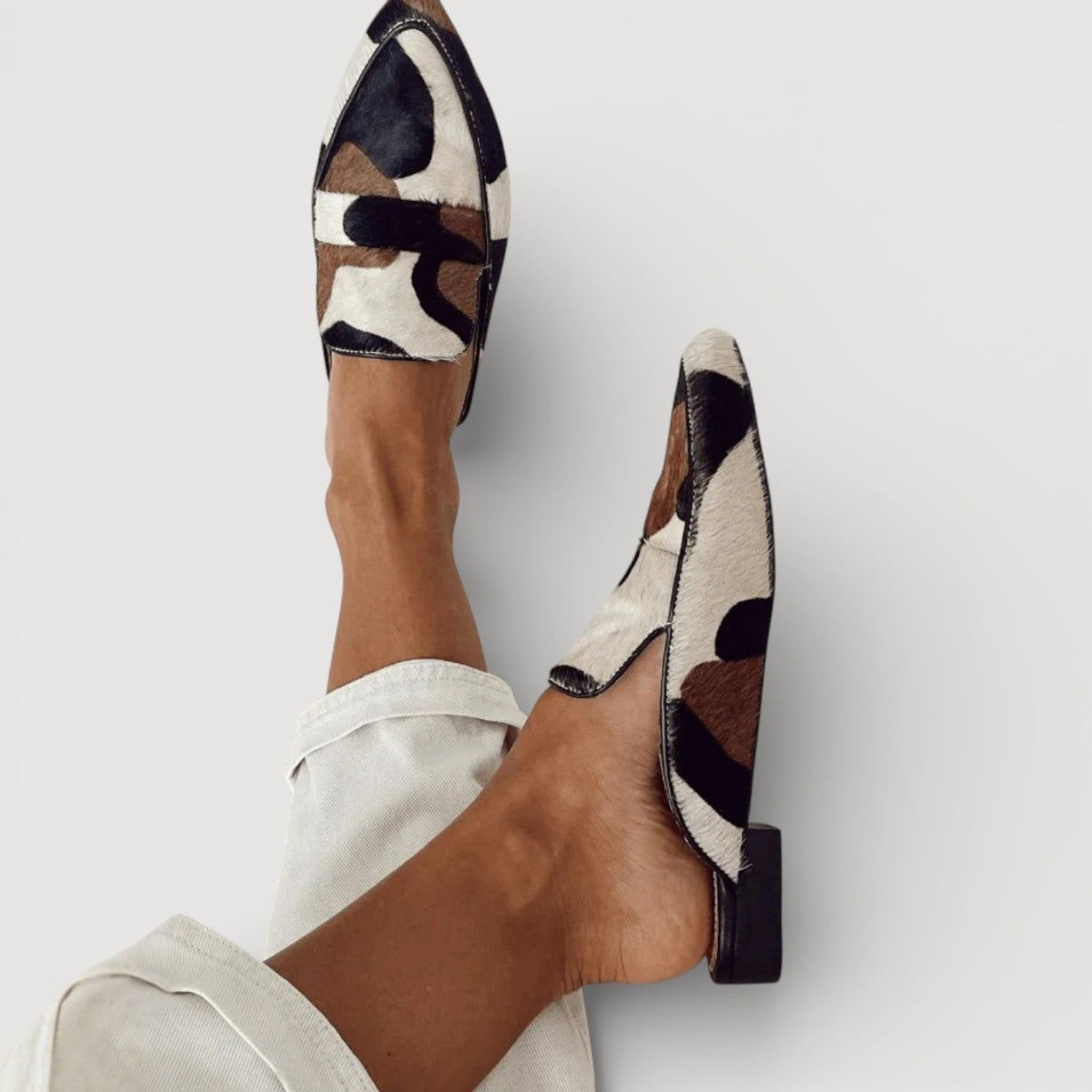 Mocasines con estampado vaca