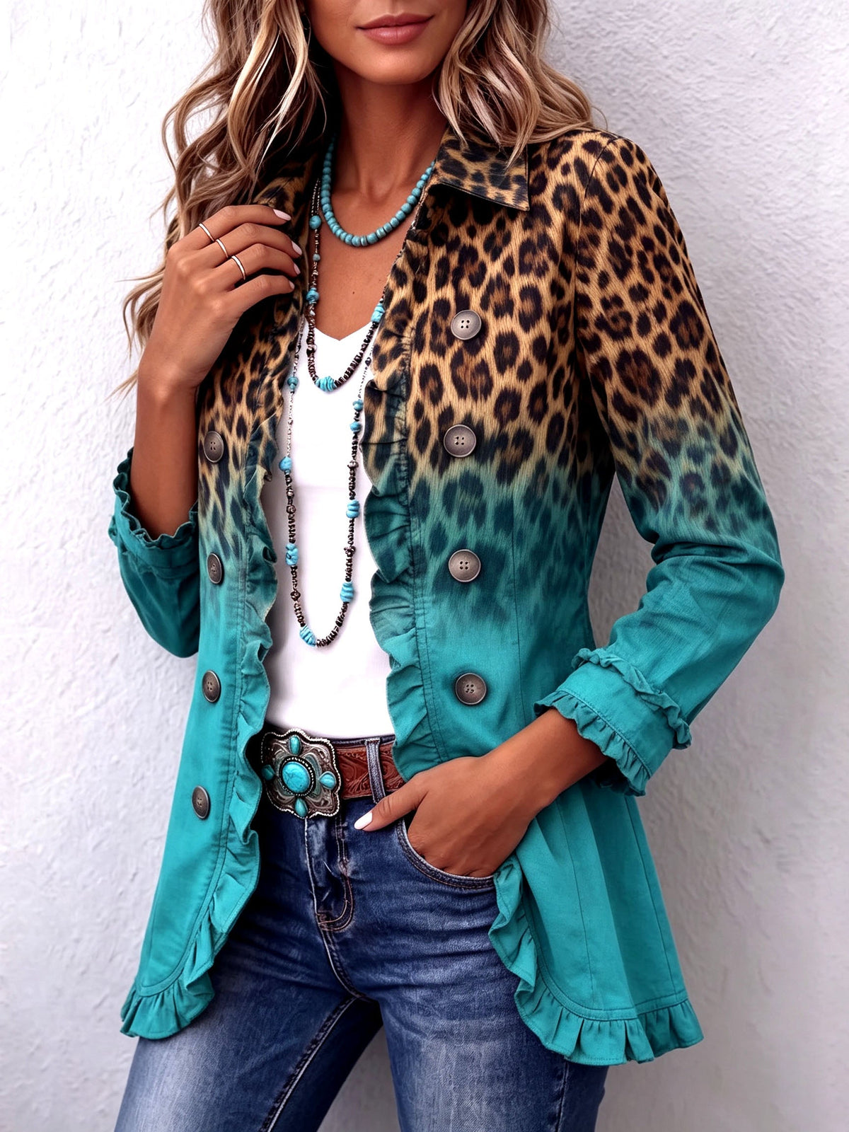 Herminia · Blazer de leopardo degradado con volantes